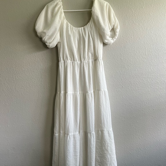 ASTR THE LABEL smocked tiered maxi dress Sz M - Picture 8 of 9